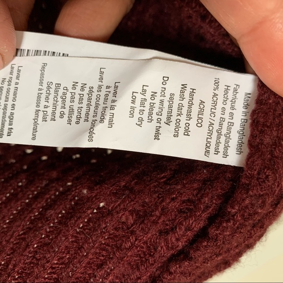 SWS Knit Burgundy Sweater - Picture 4 of 4